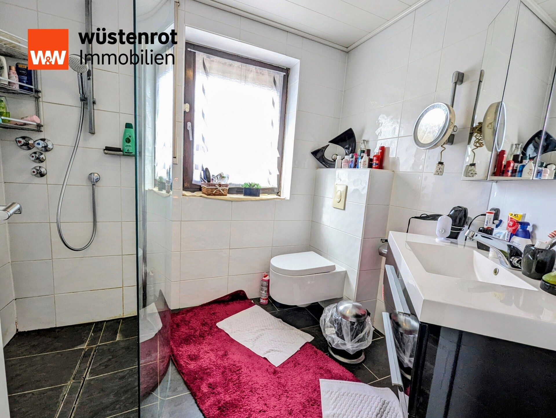Immobilienangebot - Bottrop / Fuhlenbrock - Alle - Charmantes Reihenendhaus mit Wohlfühlfaktor in Bottrop Fuhlenbrock – Platz, Wärme und Geborgenheit für die ganze Familie