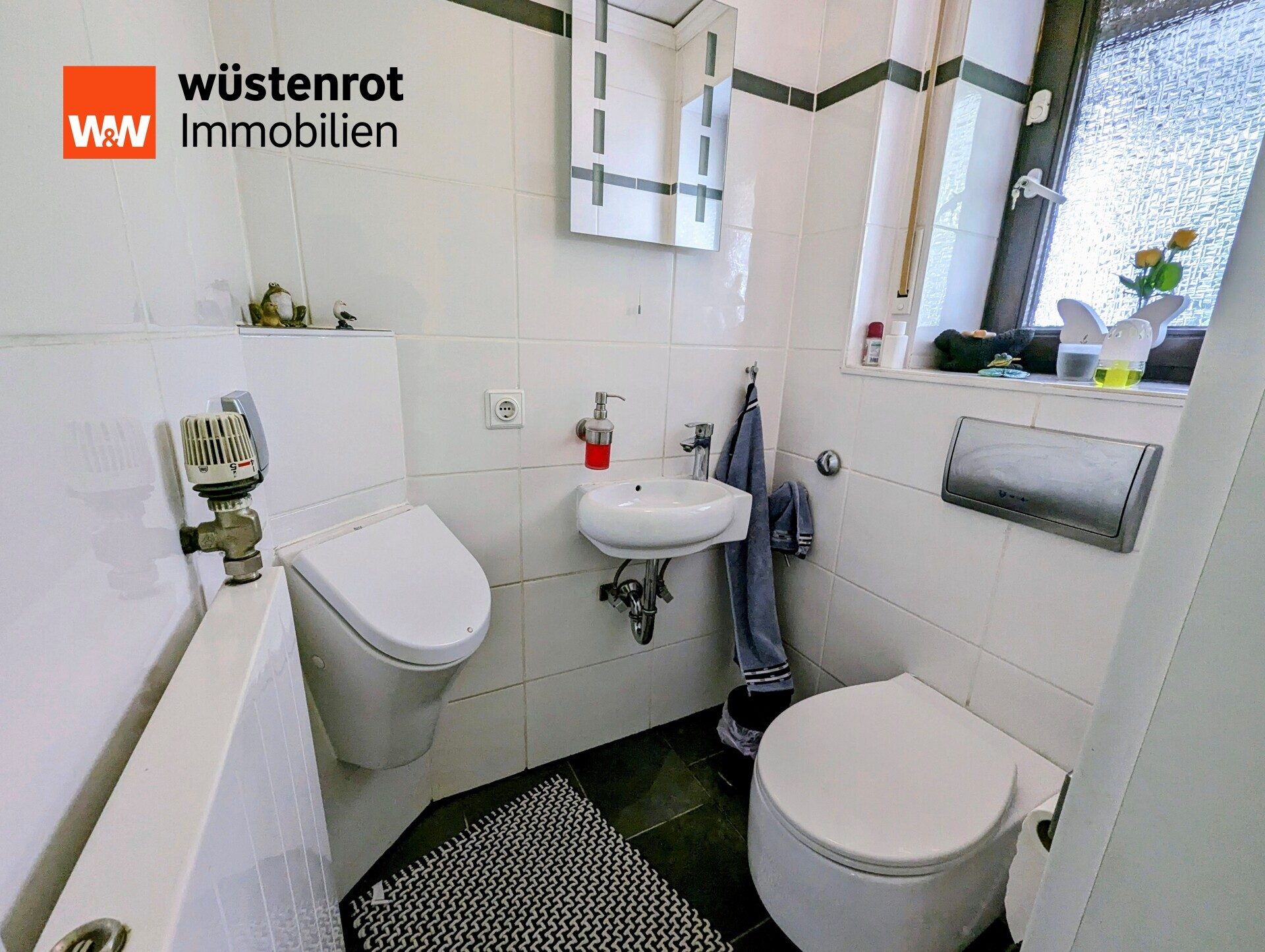 Immobilienangebot - Bottrop / Fuhlenbrock - Alle - Charmantes Reihenendhaus mit Wohlfühlfaktor in Bottrop Fuhlenbrock – Platz, Wärme und Geborgenheit für die ganze Familie