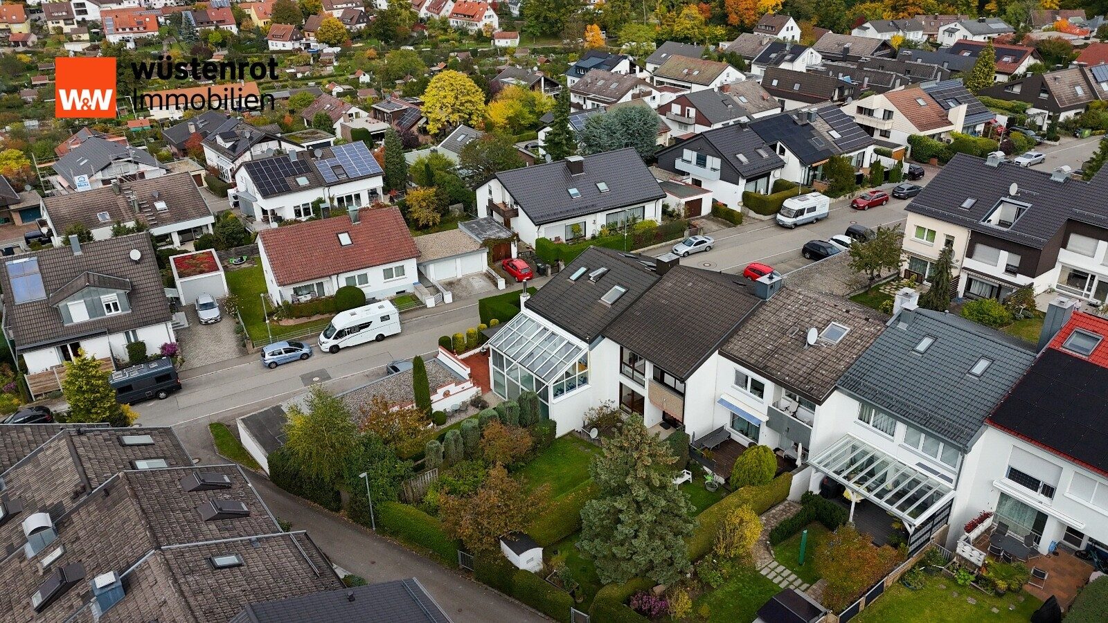 Immobilienangebot - Böblingen - Alle - Schönes Reihenmittelhaus in Böblingen mit Garten, Balkon & Garage in zentraler und ruhiger Wohnlage