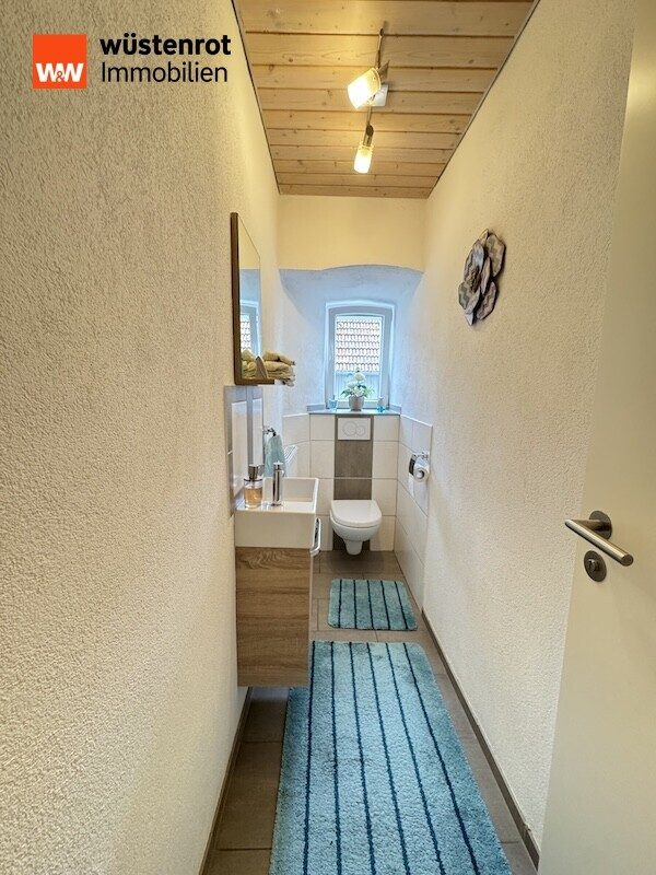 Immobilienangebot - Leutkirch im Allgäu / Gebrazhofen - Alle - Modernes Zweifamilienhaus mit Nebengebäude, Doppelgarage,  & riesigem Gartenparadies