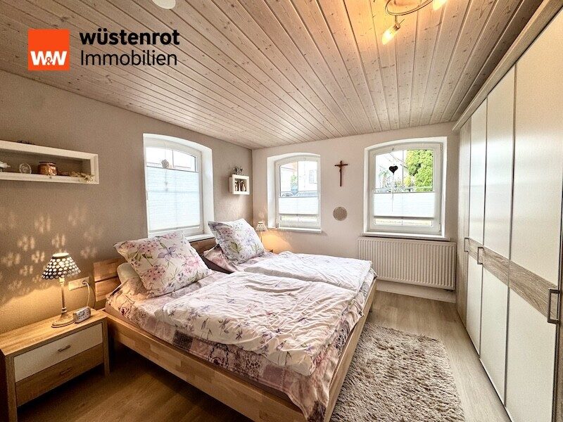 Immobilienangebot - Leutkirch im Allgäu / Gebrazhofen - Alle - Modernes Zweifamilienhaus mit Nebengebäude, Doppelgarage,  & riesigem Gartenparadies