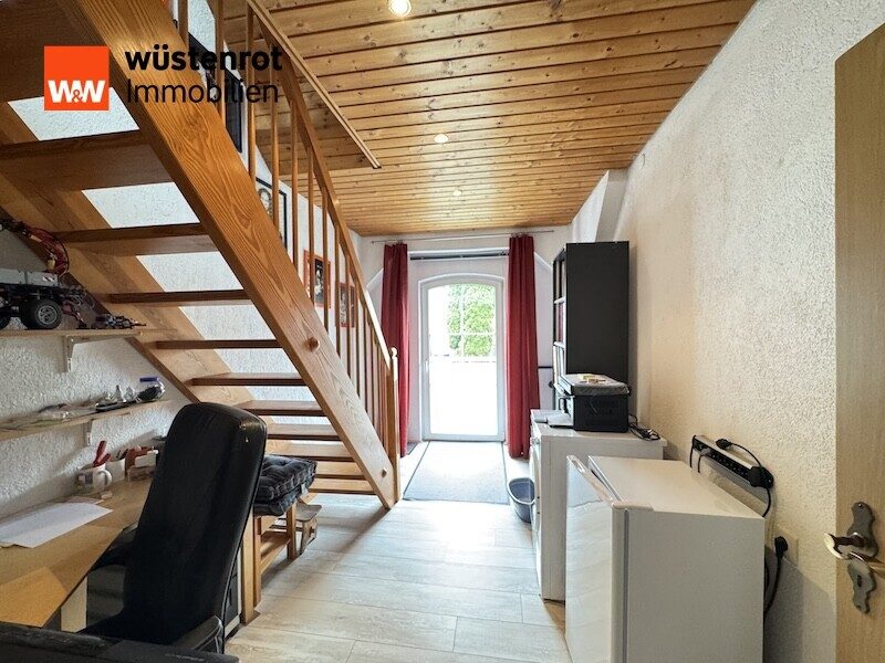 Immobilienangebot - Leutkirch im Allgäu / Gebrazhofen - Alle - Modernes Zweifamilienhaus mit Nebengebäude, Doppelgarage,  & riesigem Gartenparadies