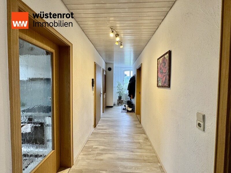 Immobilienangebot - Leutkirch im Allgäu / Gebrazhofen - Alle - Modernes Zweifamilienhaus mit Nebengebäude, Doppelgarage,  & riesigem Gartenparadies