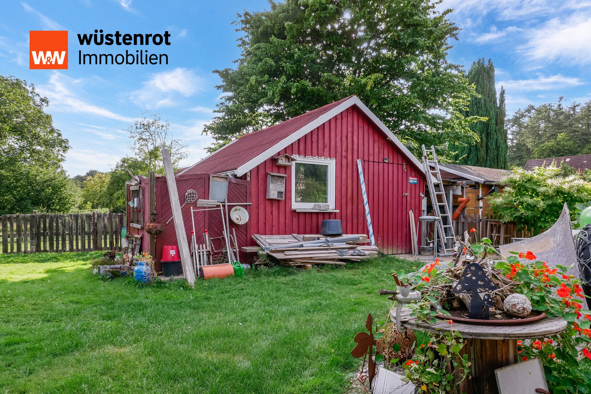 Immobilienangebot - Preetz - Alle - Kleine aber feine DHH mit bereits genehmigter Erweiterungsmöglichkeit und großem Garten