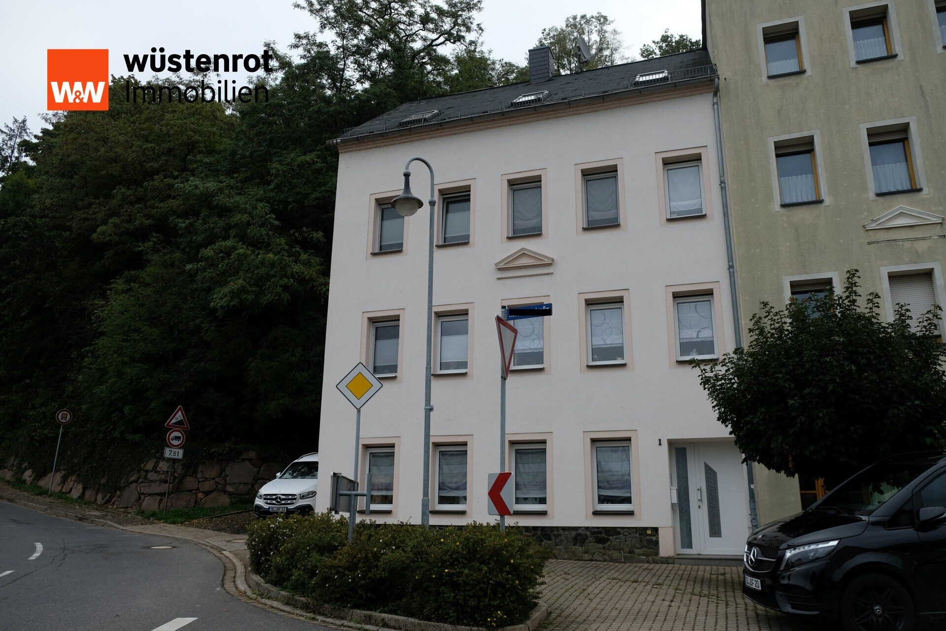 Immobilienangebot - Waldheim - Alle - Charmantes, kernsaniertes Einfamilienhaus in Waldheim – ca. 195 m² Wohnfläche auf 530 m² Grundstück