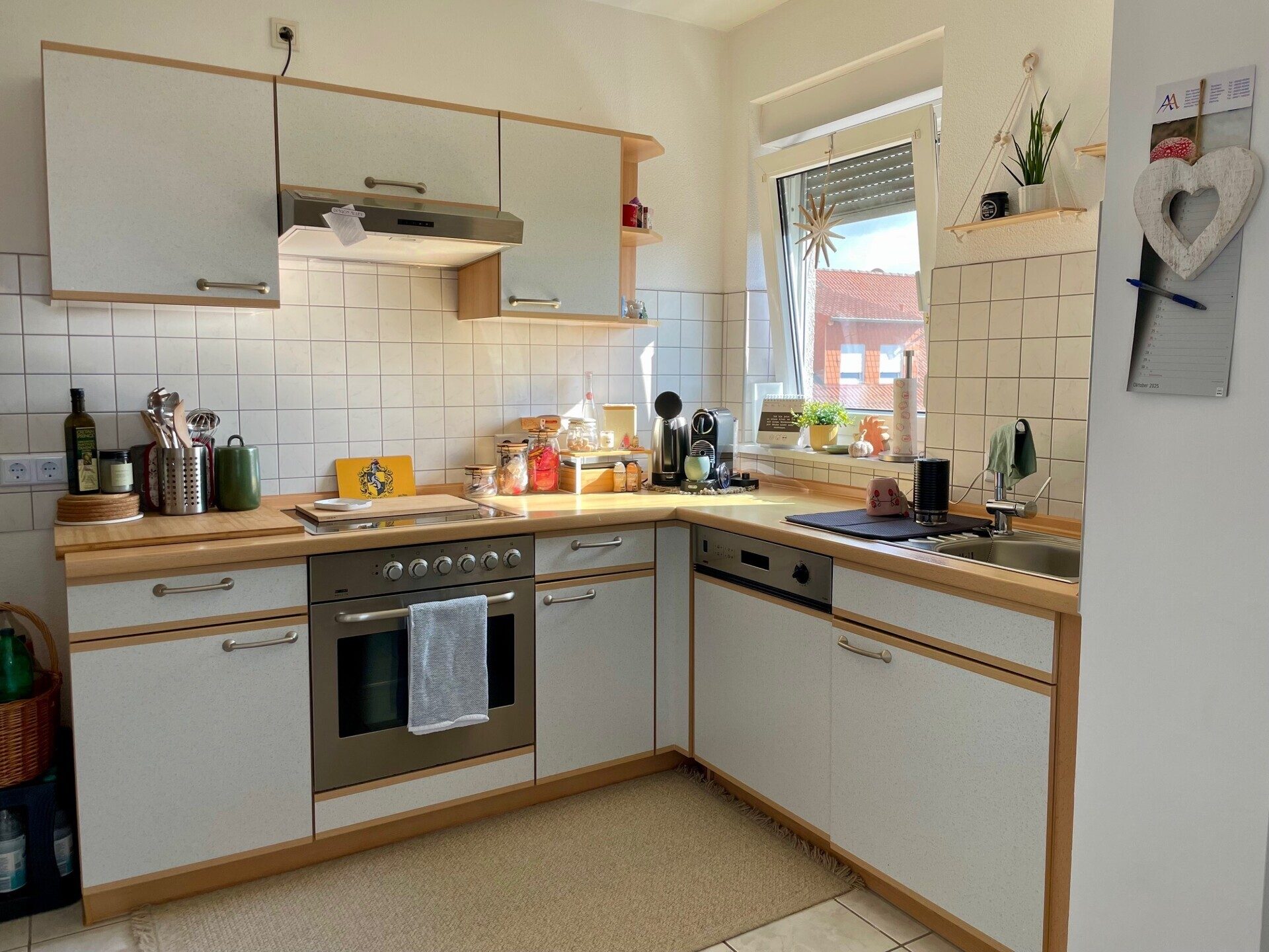 Immobilienangebot - Reichelsheim / Beienheim - Alle - Attraktive 2-Zimmer-Wohnung mit Balkon und Garage – in gepflegtem 6-Familienhaus in Reichelsheim