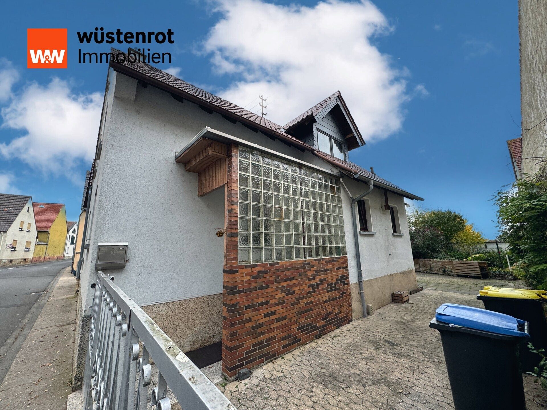 Immobilienangebot - Feilbingert - Alle - +++FEILBINGERT: RENOVIERUNGSBEDÜRFTIGES EINFAMILIENHAUS MIT HOF + GARTEN+++
