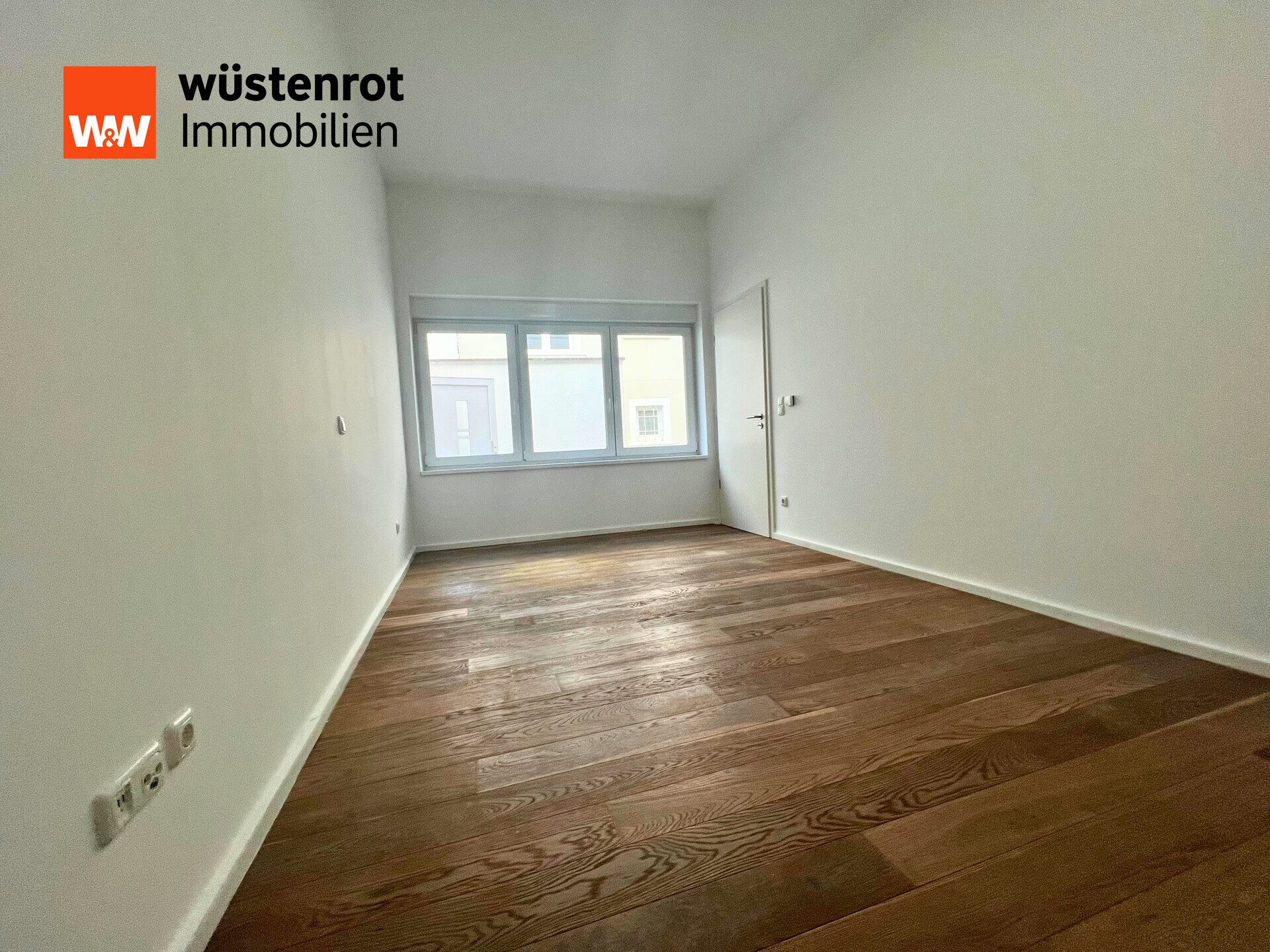 Immobilienangebot - Idstein - Alle - Eigenständiger Anbau (Baujahr 2017) – Moderne Wohnung mit Loftcharakter, Dachterrasse und Innenhof