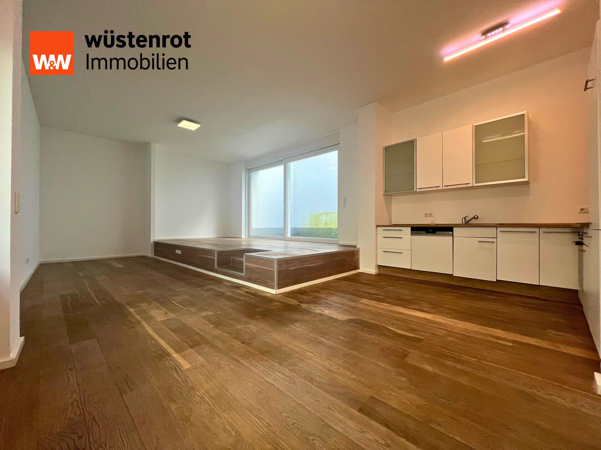Immobilienangebot - Idstein - Alle - Eigenständiger Anbau (Baujahr 2017) – Moderne Wohnung mit Loftcharakter, Dachterrasse und Innenhof