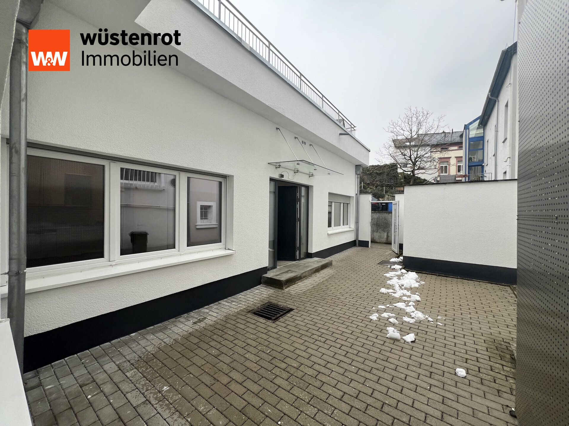 Immobilienangebot - Idstein - Alle - Eigenständiger Anbau (Baujahr 2017) – Moderne Wohnung mit Loftcharakter, Dachterrasse und Innenhof