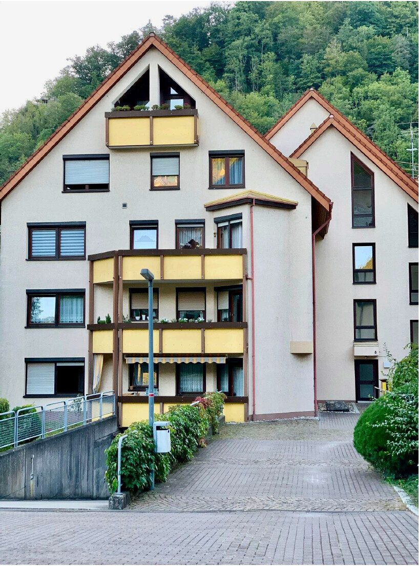 Immobilienangebot - Schramberg - Alle - Zentral & ruhig: 2-Zimmer-Wohnung in bester Lage von Schramberg – ohne Maklerprovision!