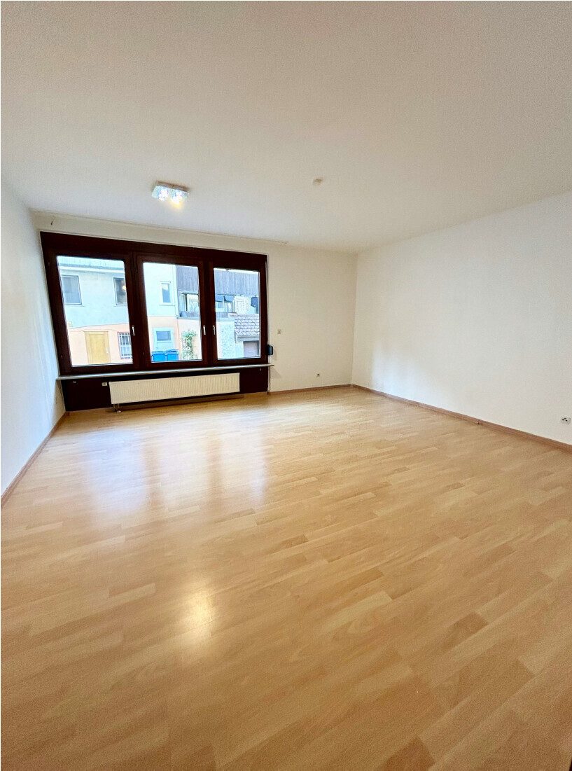 Immobilienangebot - Schramberg - Alle - Zentral & ruhig: 2-Zimmer-Wohnung in bester Lage von Schramberg – ohne Maklerprovision!