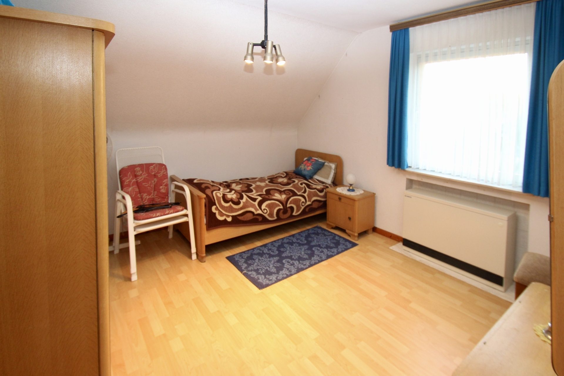 Immobilienangebot - Erftstadt - Alle - Charmantes Einfamilienhaus mit Potenzial und großzügiger Grundstücksfläche in Gymnich