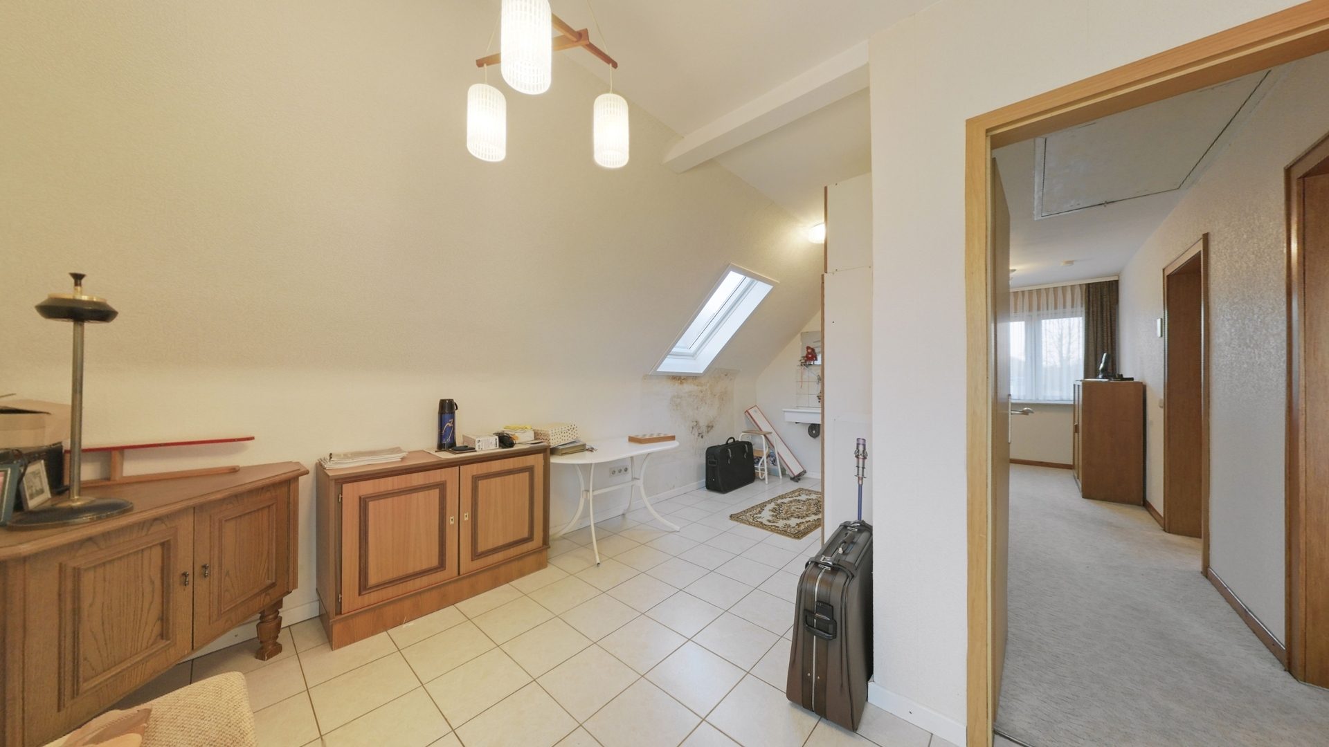 Immobilienangebot - Erftstadt - Alle - Charmantes Einfamilienhaus mit Potenzial und großzügiger Grundstücksfläche in Gymnich