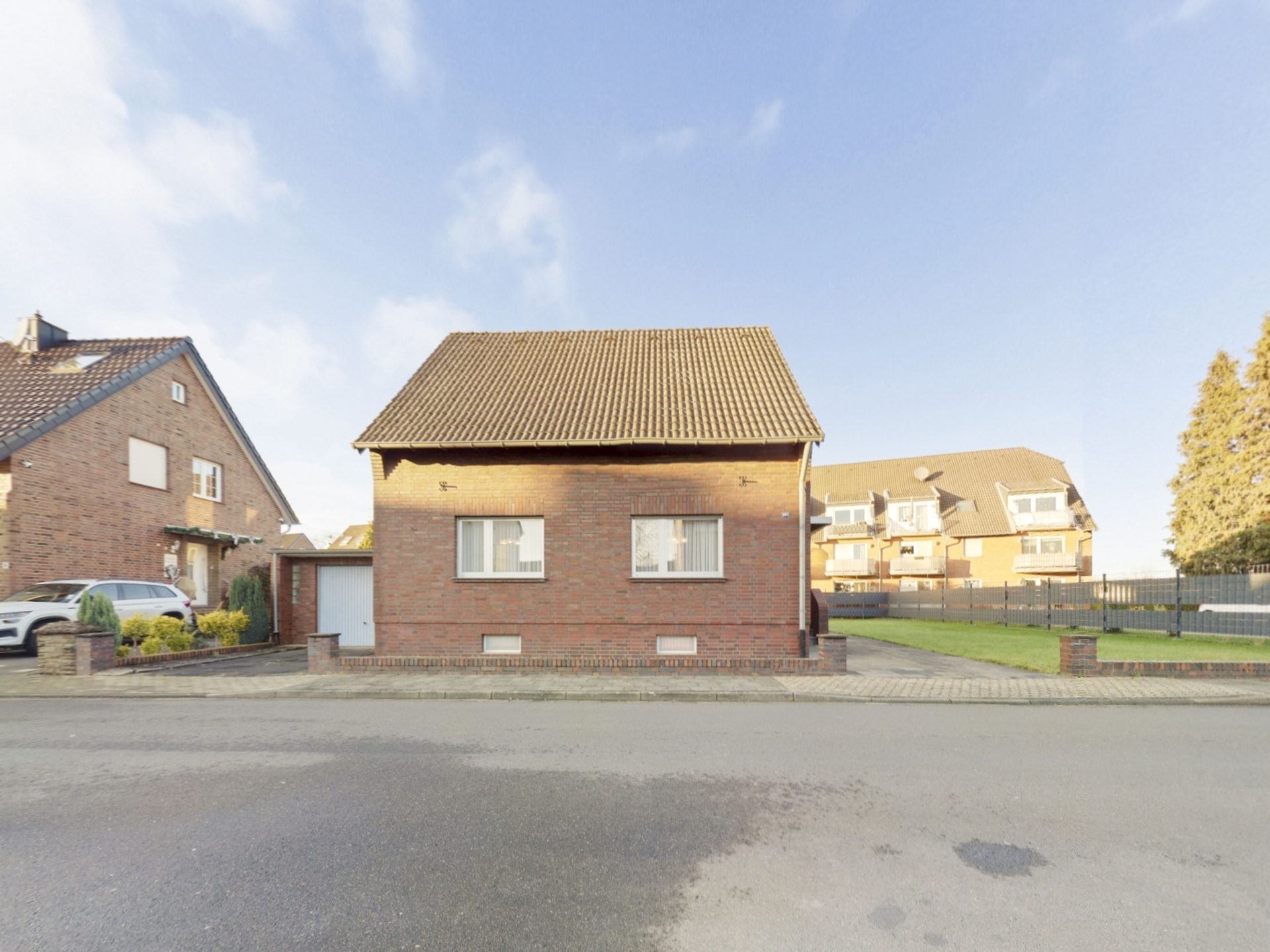 Immobilienangebot - Erftstadt - Alle - Charmantes Einfamilienhaus mit Potenzial und großzügiger Grundstücksfläche in Gymnich