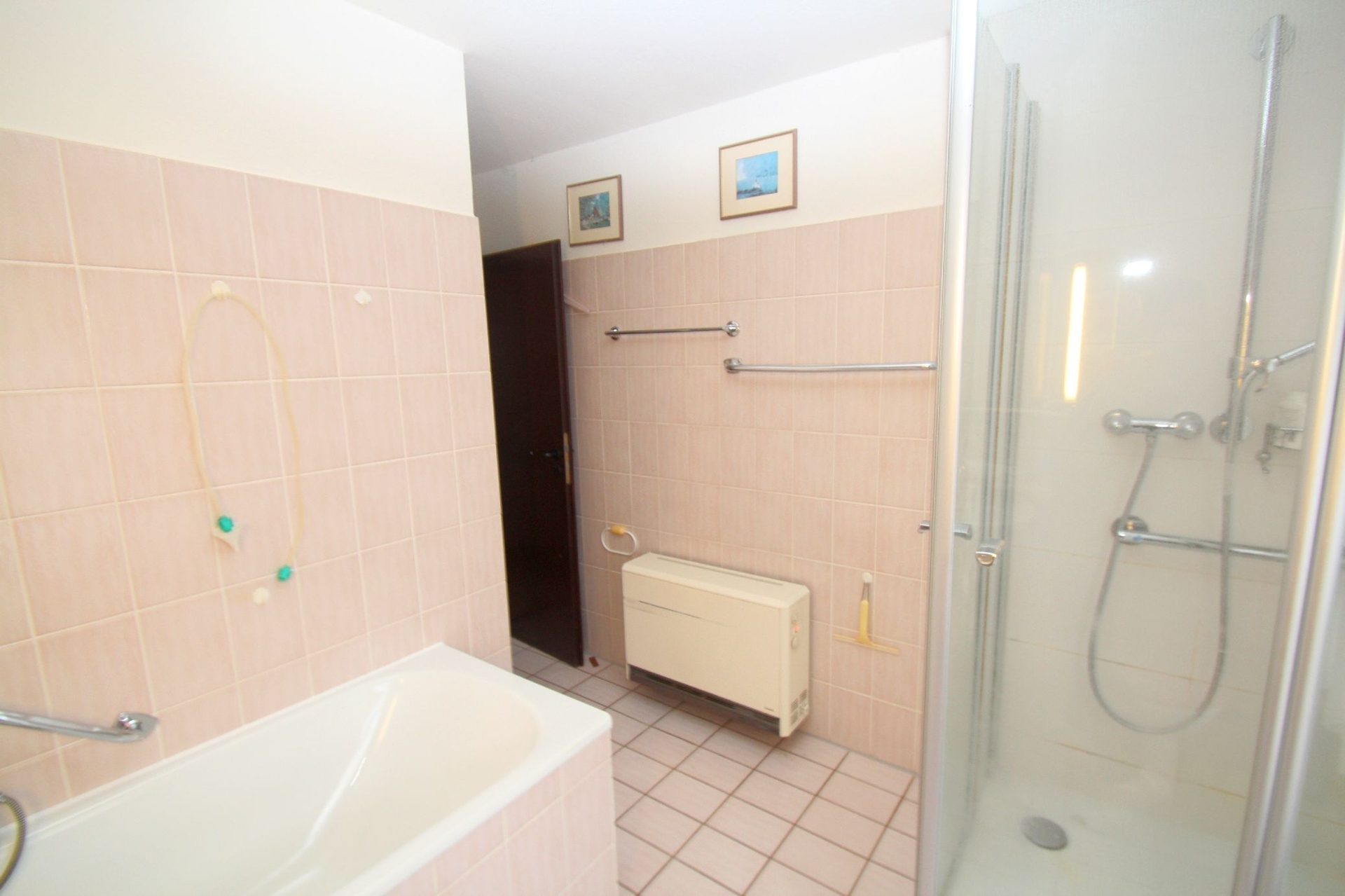Immobilienangebot - Meckenheim - Alle - Mit 3D: Attraktives Reihenmittelhaus mit Garten und Carport – ideal für Familien