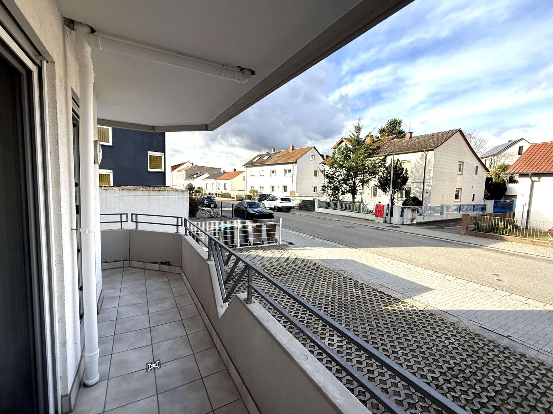 Immobilienangebot - Speyer - Alle - Wohntraum mit Garten und Garage in Speyer
