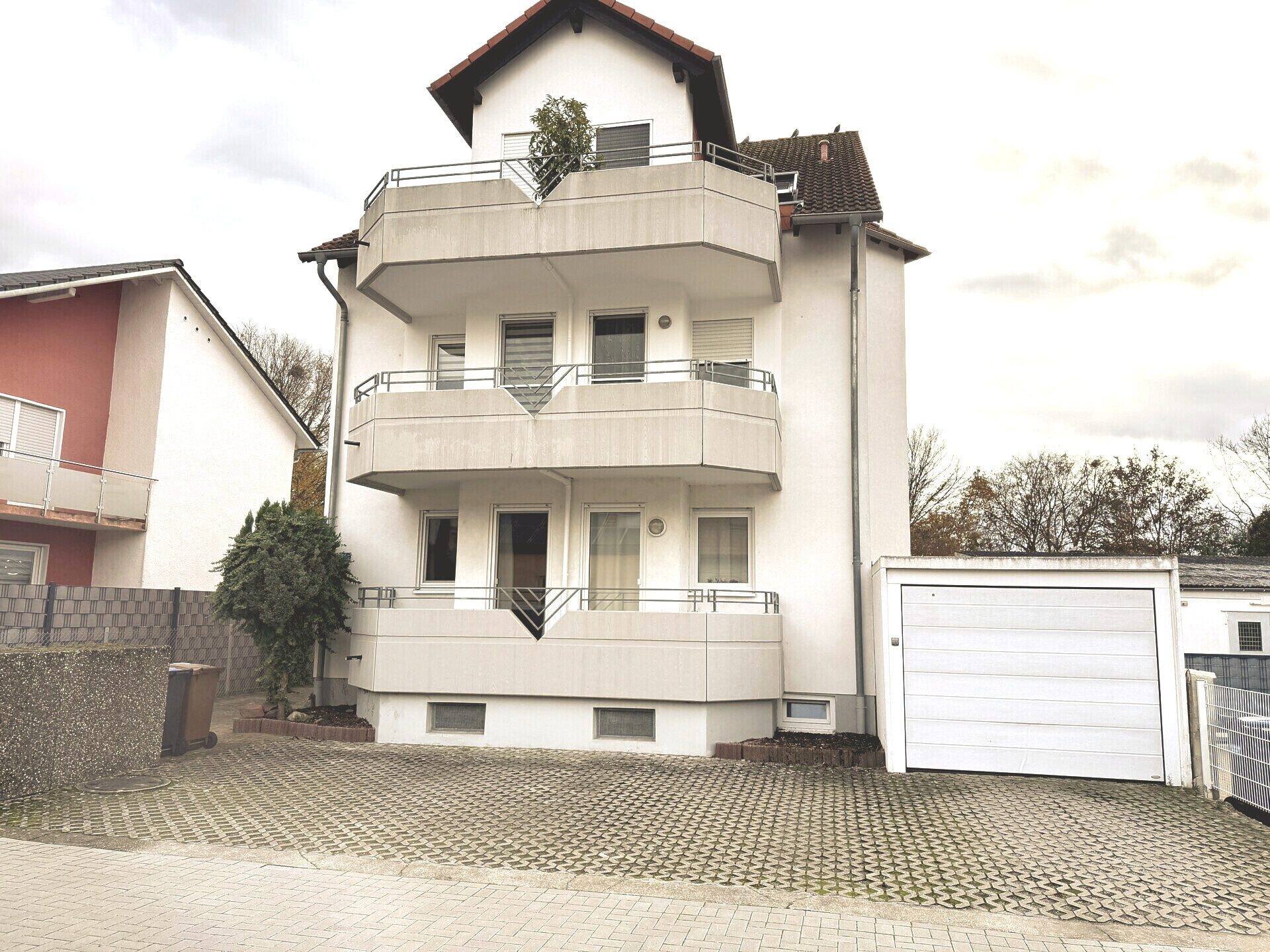Immobilienangebot - Speyer - Alle - Wohntraum mit Garten und Garage in Speyer