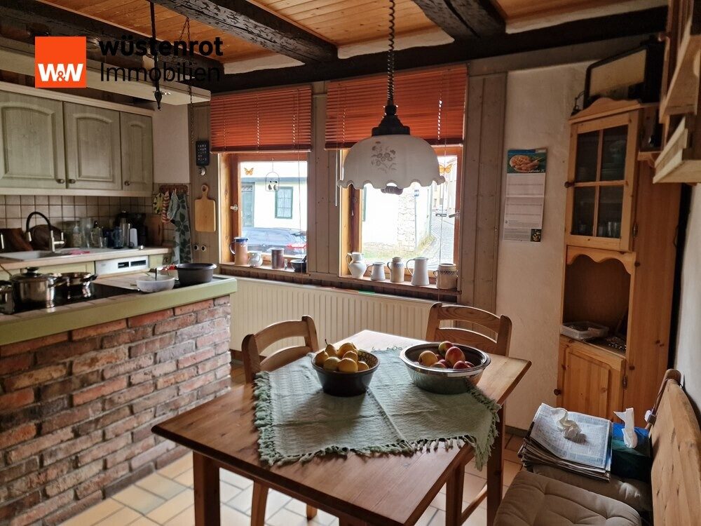 Immobilienangebot - Wegeleben - Alle - Historisches Mehrfamilienhaus im Zentrum von Wegeleben - ideal als Handwerkerobjekt, für Investoren oder als Mehrgenerationenhaus