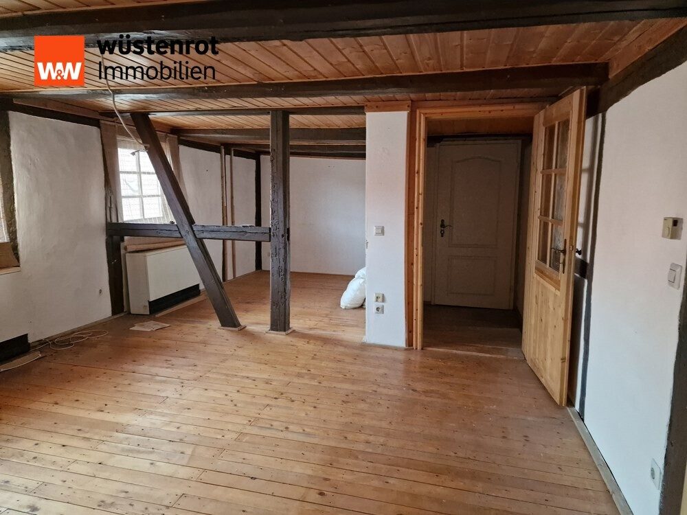 Immobilienangebot - Wegeleben - Alle - Historisches Mehrfamilienhaus im Zentrum von Wegeleben - ideal als Handwerkerobjekt, für Investoren oder als Mehrgenerationenhaus