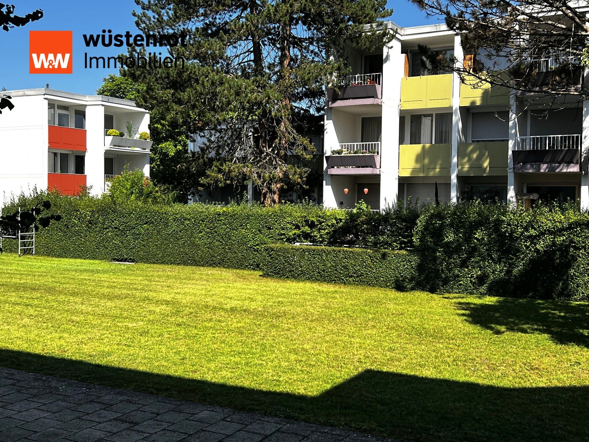 Immobilienangebot - Ottobrunn - Alle - Toll geschnittene 2-Zimmer-Wohnung mit großer Loggia
