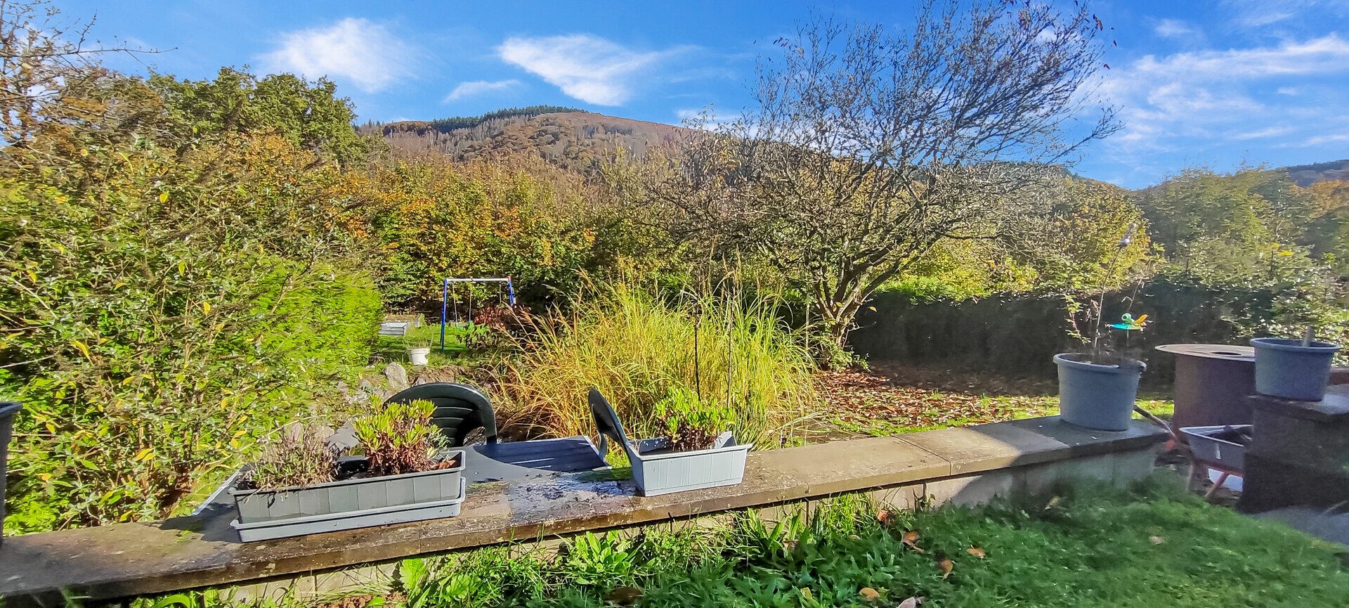 Immobilienangebot - Mettlach / Saarhölzbach - Alle - Kernsanierung 2018 + Zweifamilien-Option: Klingt gut? Ist es auch. Einziehen und Loswohnen