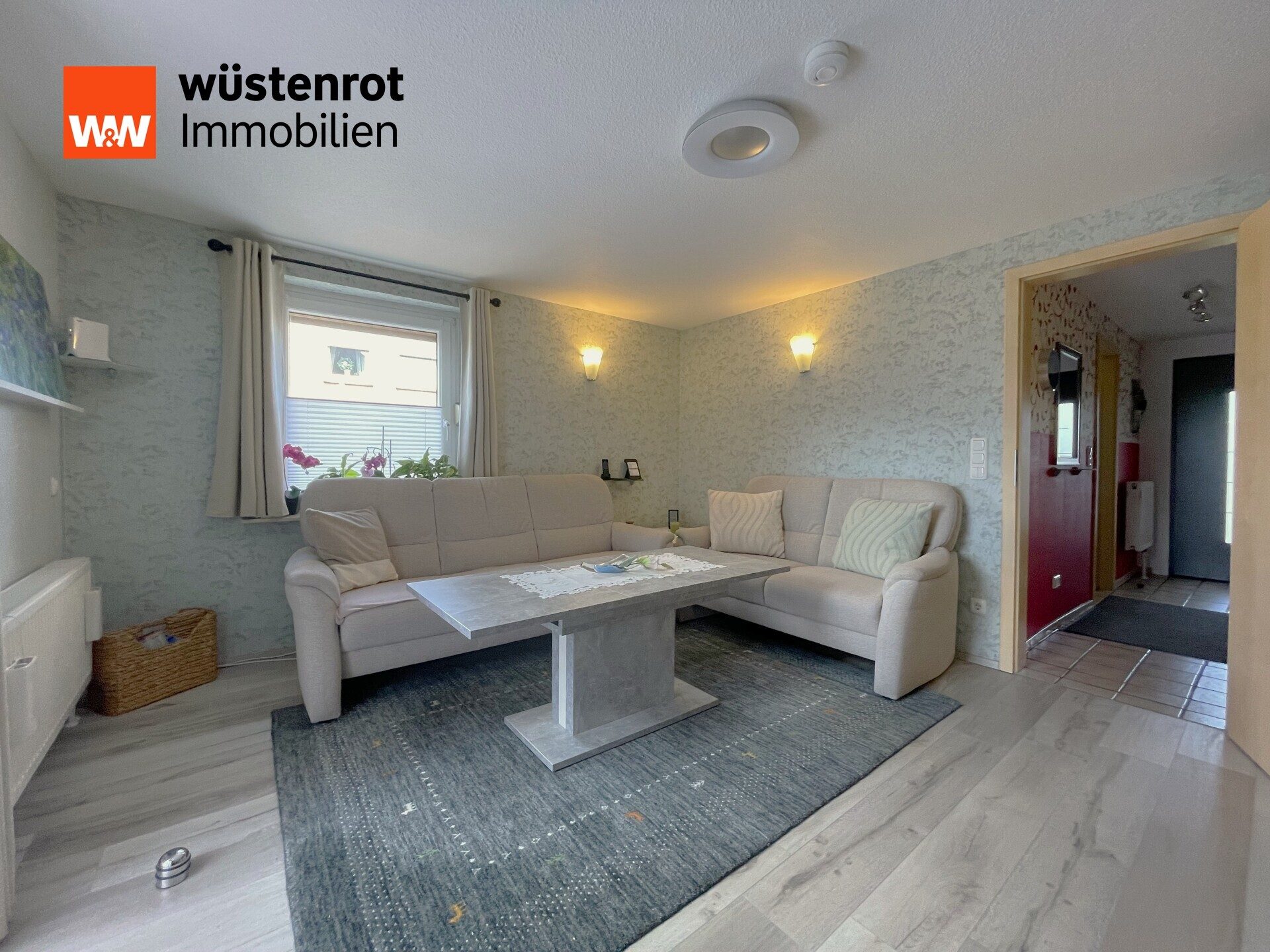 Immobilienangebot - Reinfeld (Holstein) - Alle - Kleine Doppelhaushälfte mit Erweiterungsmöglichkeiten auf einem tollem Grundstück in Reinfeld