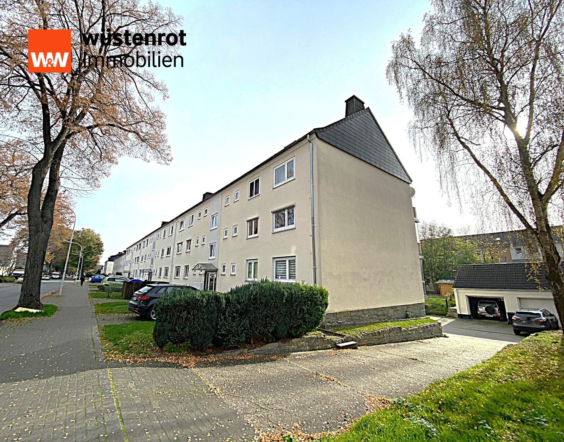 Immobilienangebot - Werl - Alle - Kapitalanlage oder Selbstnutzung -über den Dächern von Werl - 65m² DG- 2,5 Z. m. Balkon u. Stellpl.