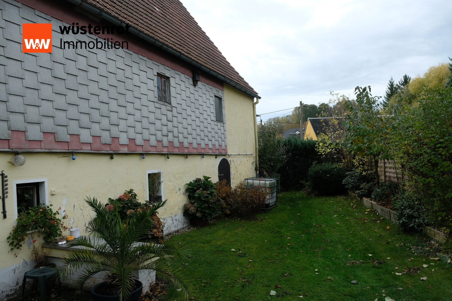 Immobilienangebot - Eppendorf - Alle - Zwei Mehrfamilienhäuser mit Gaststätte & großem Grundstück im Zentrum von Eppendorf