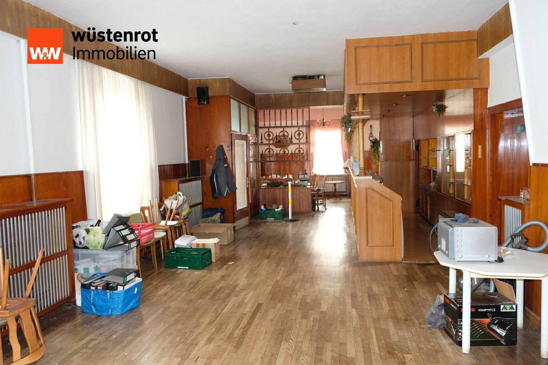 Immobilienangebot - Eppendorf - Alle - Zwei Mehrfamilienhäuser mit Gaststätte & großem Grundstück im Zentrum von Eppendorf