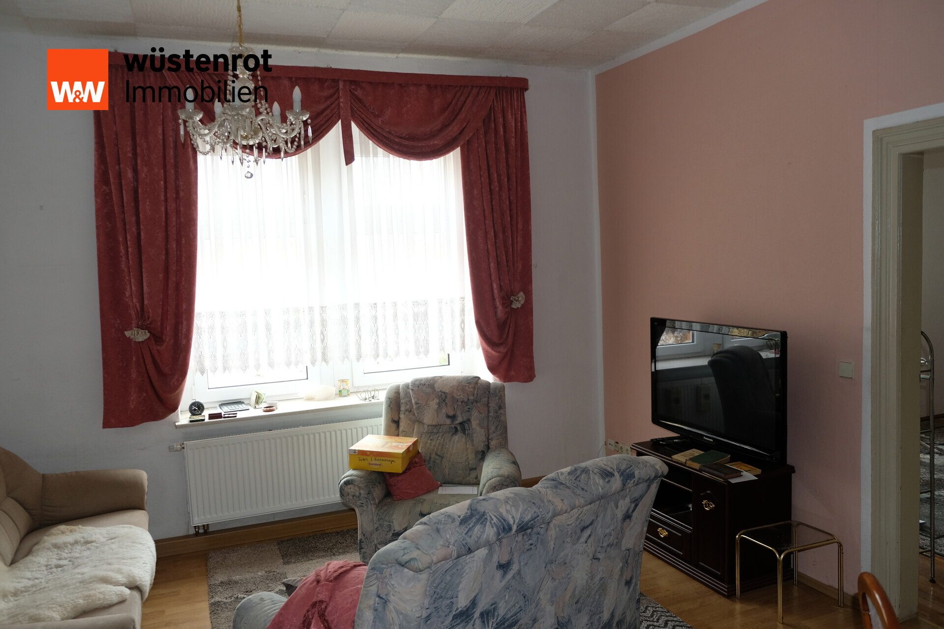 Immobilienangebot - Eppendorf - Alle - Zwei Mehrfamilienhäuser mit Gaststätte & großem Grundstück im Zentrum von Eppendorf