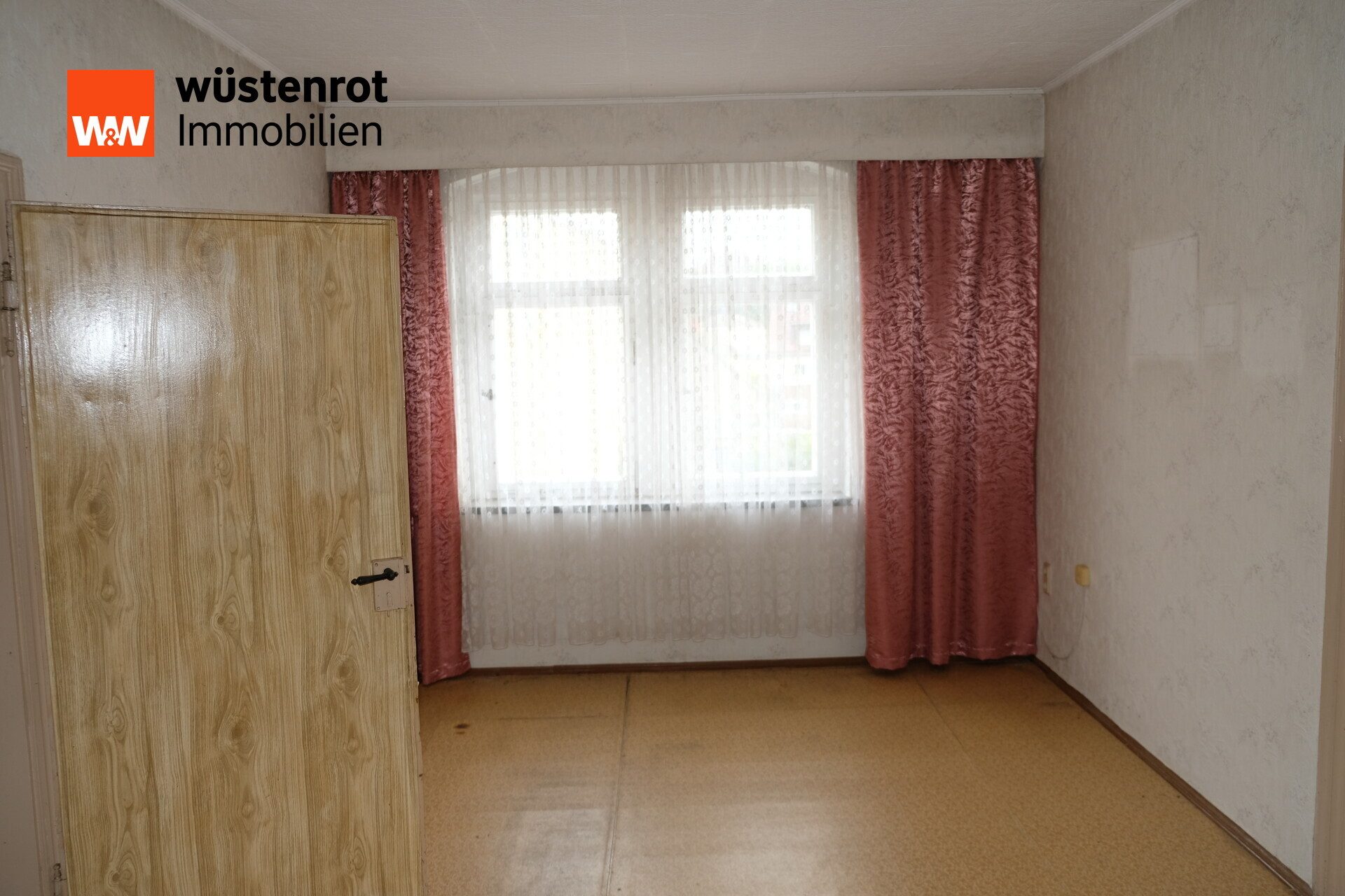 Immobilienangebot - Eppendorf - Alle - Zwei Mehrfamilienhäuser mit Gaststätte & großem Grundstück im Zentrum von Eppendorf
