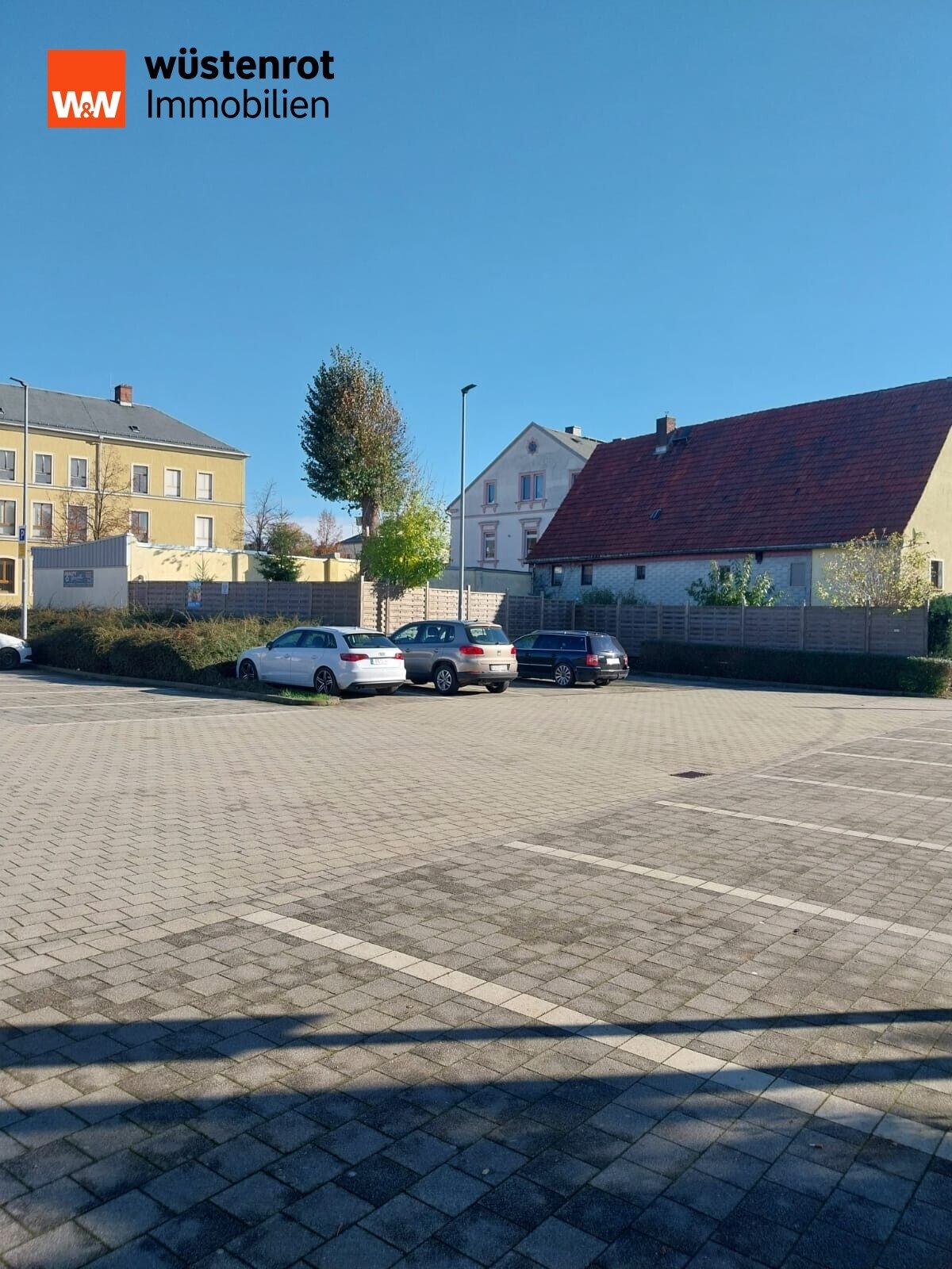 Immobilienangebot - Eppendorf - Alle - Zwei Mehrfamilienhäuser mit Gaststätte & großem Grundstück im Zentrum von Eppendorf