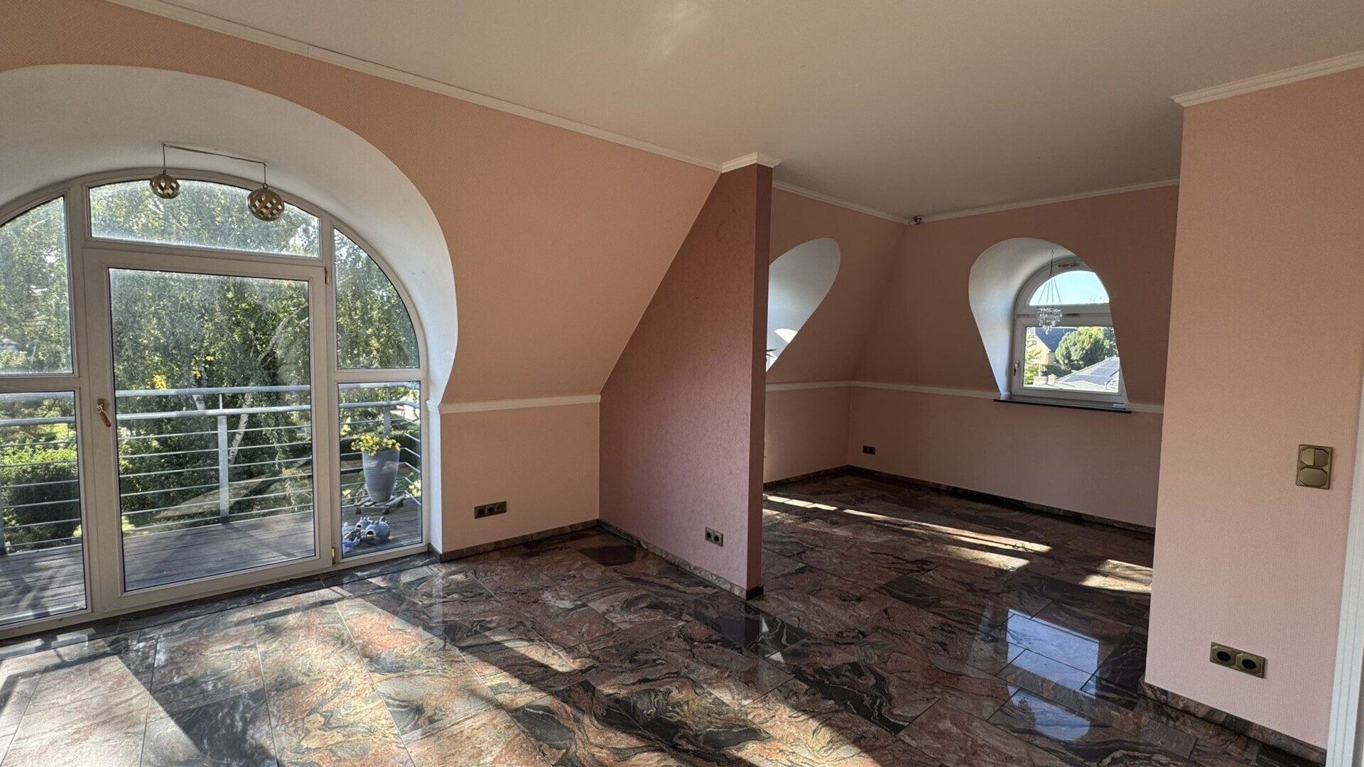 Immobilienangebot - Berlin - Alle - MFH mit viel Potential-eine wunderbare Investitionsmöglichkeit mit toller Rendite oder Eigennutzung