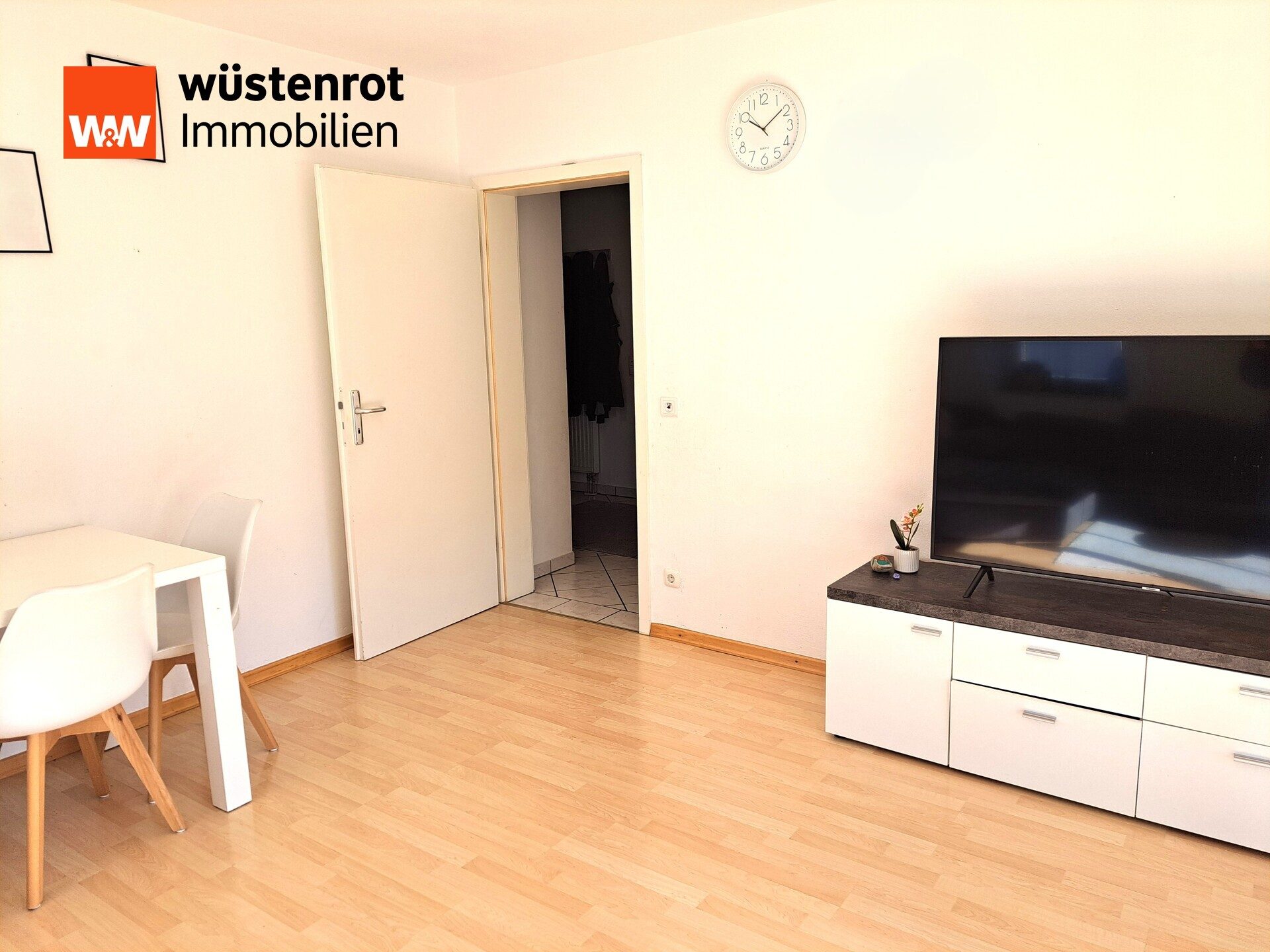 Immobilienangebot - Pfaffenhofen an der Ilm - Alle - 3-Zimmer-DG-Wohnung mit 2 Balkonen