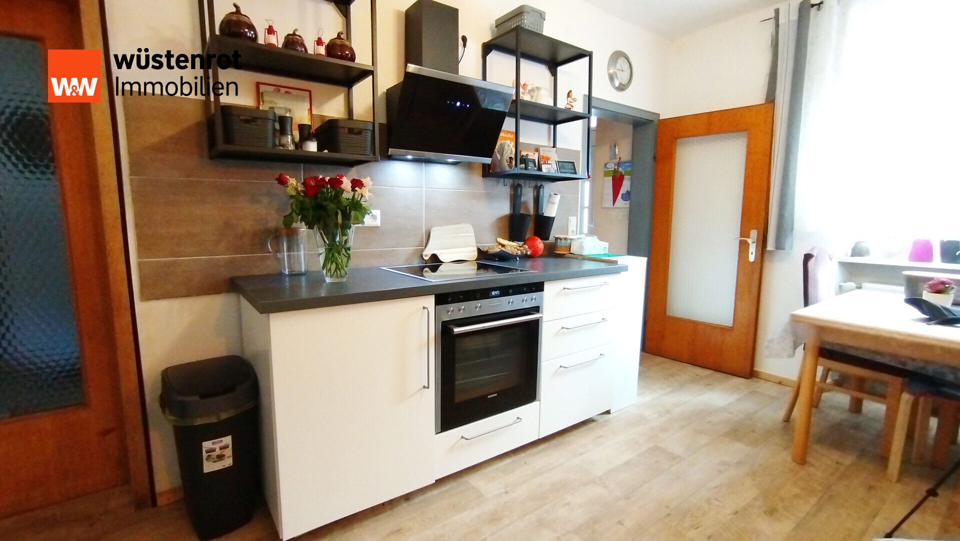 Immobilienangebot - Insheim - Alle - Bezahlbar Wohnen mit Raumgefühl – großzügige Maisonette mit Hauscharakter in Insheim. Garage.
