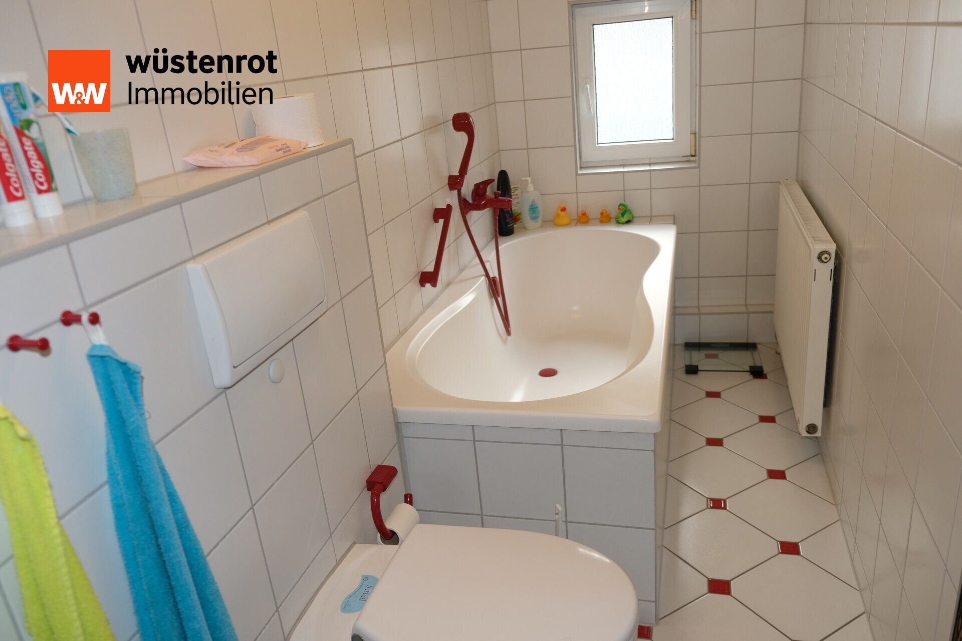 Immobilienangebot - Döbeln - Alle - Sehr schönes Reihenmittelhaus im Zentrum von Döbeln – mit Garage & Einliegerwohnung
