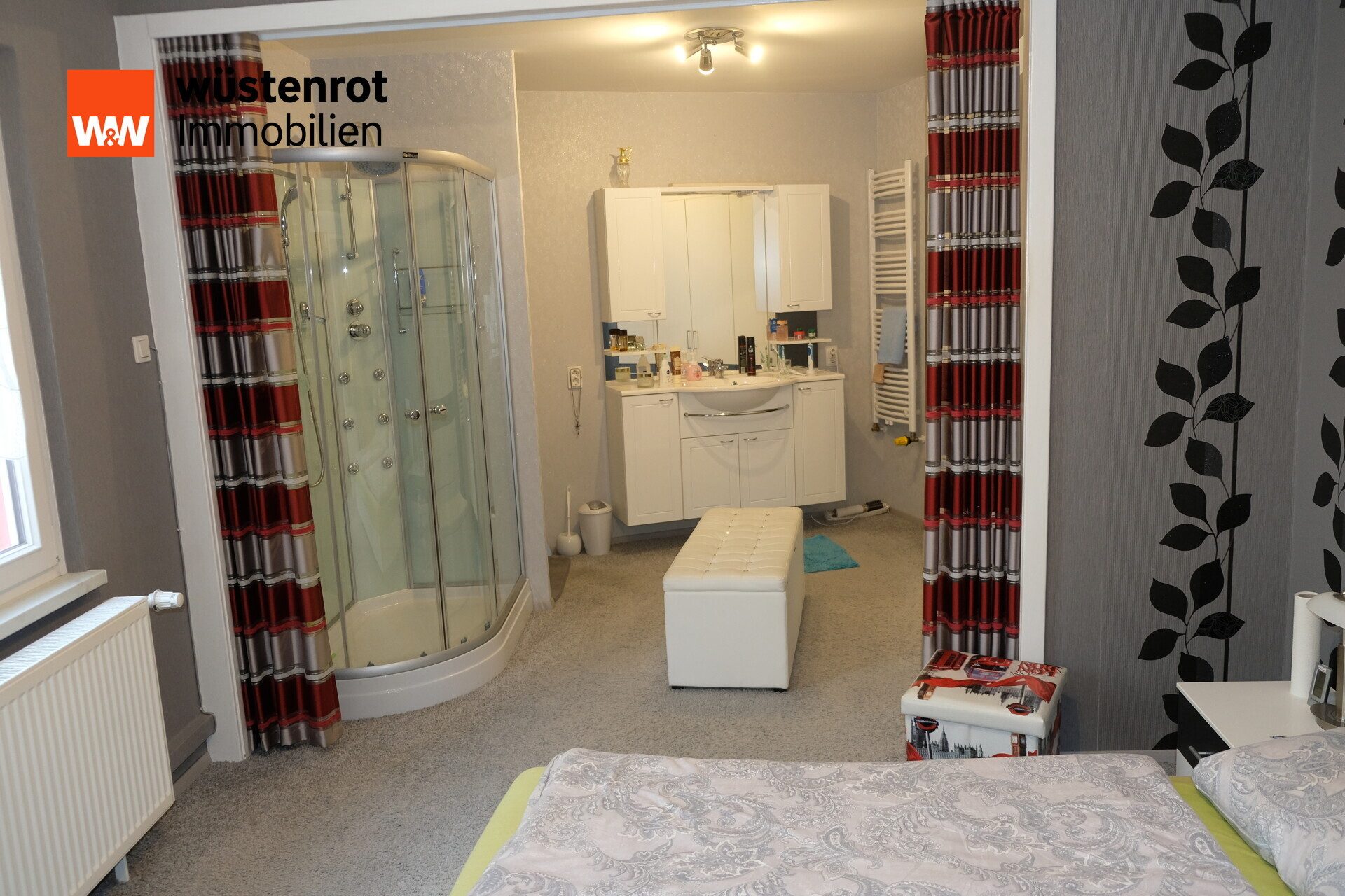 Immobilienangebot - Döbeln - Alle - Sehr schönes Reihenmittelhaus im Zentrum von Döbeln – mit Garage & Einliegerwohnung