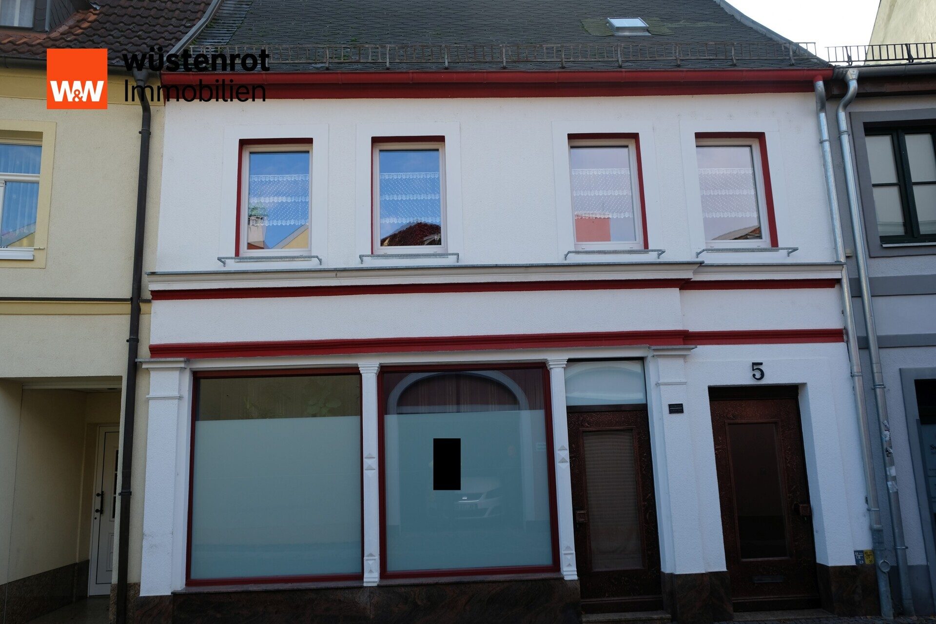 Immobilienangebot - Döbeln - Alle - Sehr schönes Reihenmittelhaus im Zentrum von Döbeln – mit Garage & Einliegerwohnung