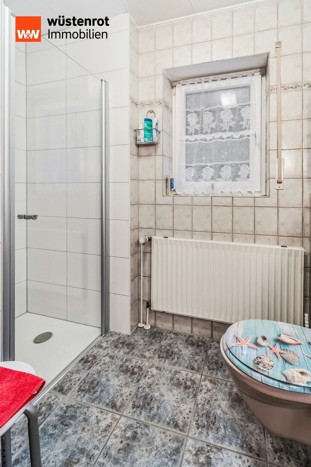 Immobilienangebot - Bösel - Alle - Geräumiges Wohnhaus mit Doppelgarage und vielfältigen Nutzungsmöglichkeiten in begehrter Wohnlage