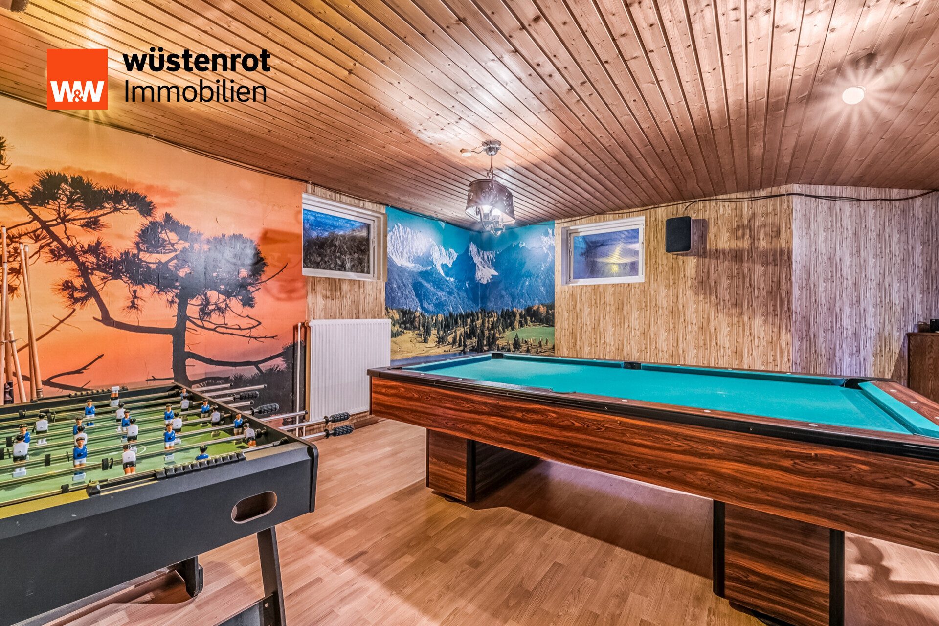 Immobilienangebot - Bösel - Alle - Geräumiges Wohnhaus mit Doppelgarage und vielfältigen Nutzungsmöglichkeiten in begehrter Wohnlage