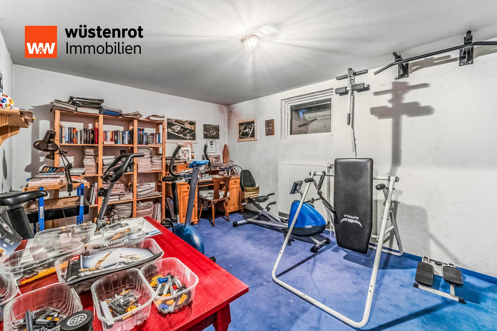 Immobilienangebot - Bösel - Alle - Geräumiges Wohnhaus mit Doppelgarage und vielfältigen Nutzungsmöglichkeiten in begehrter Wohnlage
