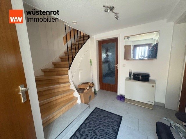 Immobilienangebot - Pforzheim / Büchenbronn - Alle - Attraktives renoviertes Einfamilienhaus mit großer ausgebauter Scheune in Pforzheim-Büchenbronn