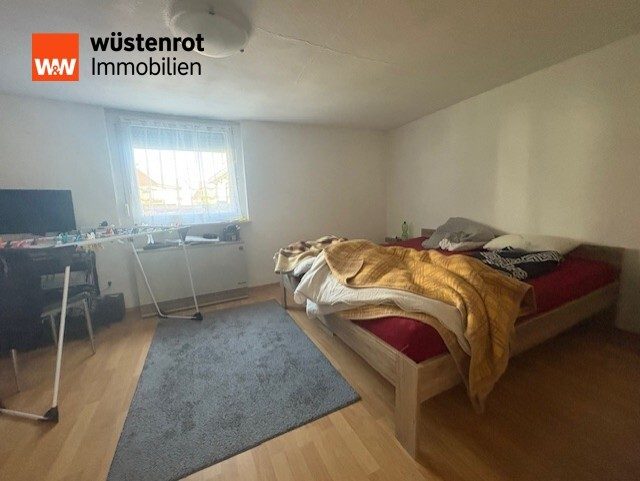 Immobilienangebot - Pforzheim / Büchenbronn - Alle - Attraktives renoviertes Einfamilienhaus mit großer ausgebauter Scheune in Pforzheim-Büchenbronn