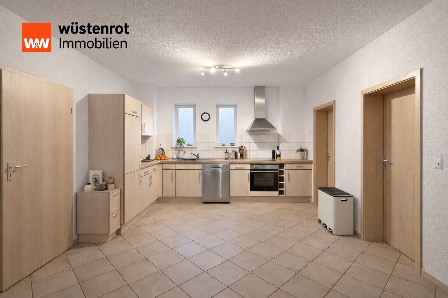 Immobilienangebot - Lüneburg - Alle - Ebenerdig mit Terrasse - ruhige, großzügige 2-Zimmerwohnung im Stadtzentrum