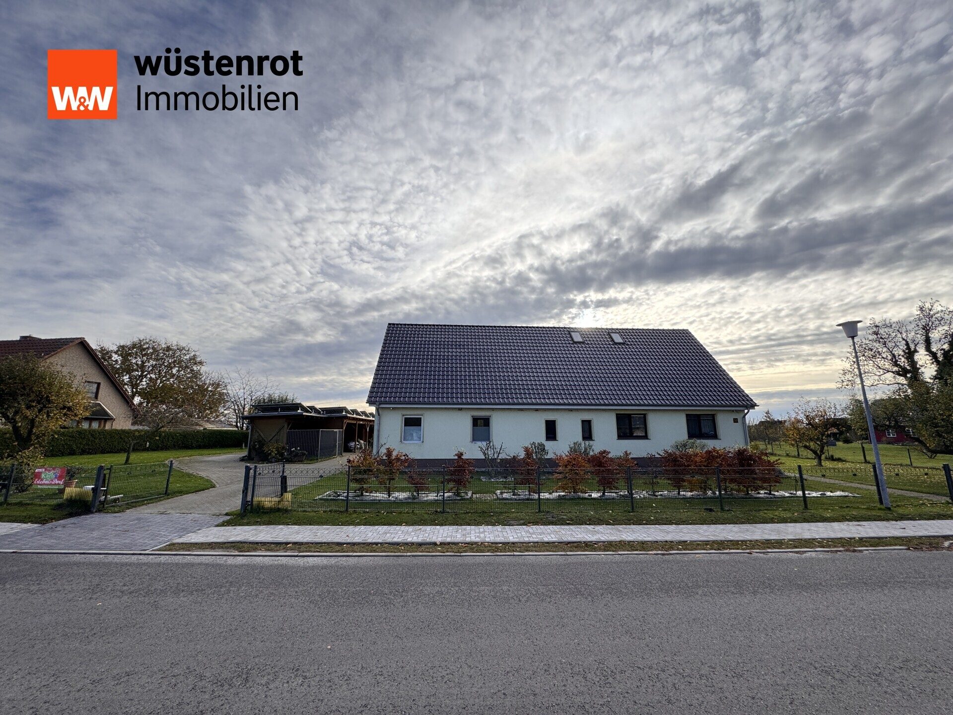 Immobilienangebot - Altenpleen / Günz - Alle - Ländlicher Wohntraum nahe Stralsund – Viel Platz für Familie, Tiere und individuelle Lebensideen