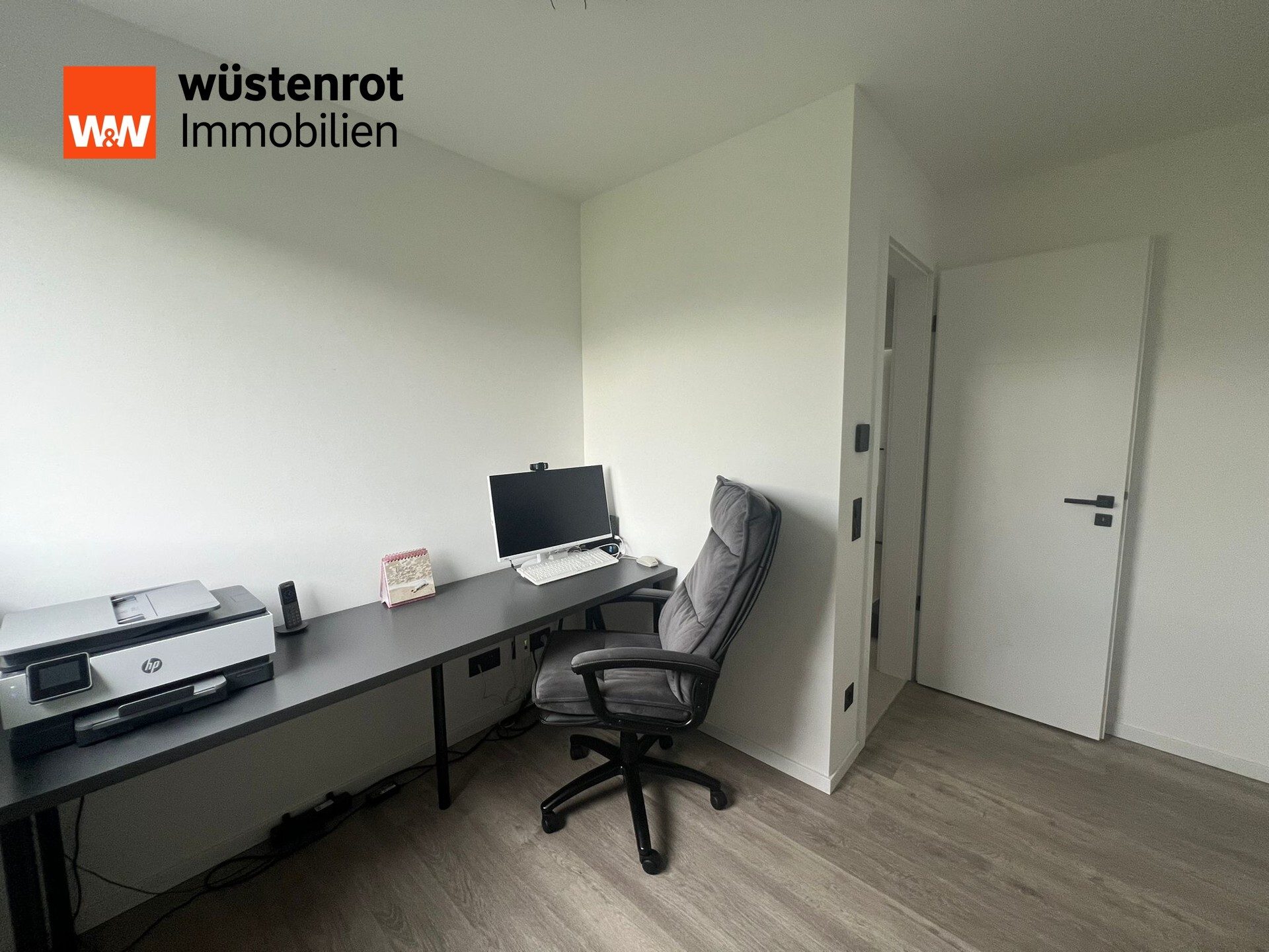 Immobilienangebot - Stuttgart Zuffenhausen / Zuffenhausen - Alle - Moderne, hochwertig ausgestattete Doppelhaushälfte in Zuffenhausen–Ihr neues Zuhause wartet auf Sie!