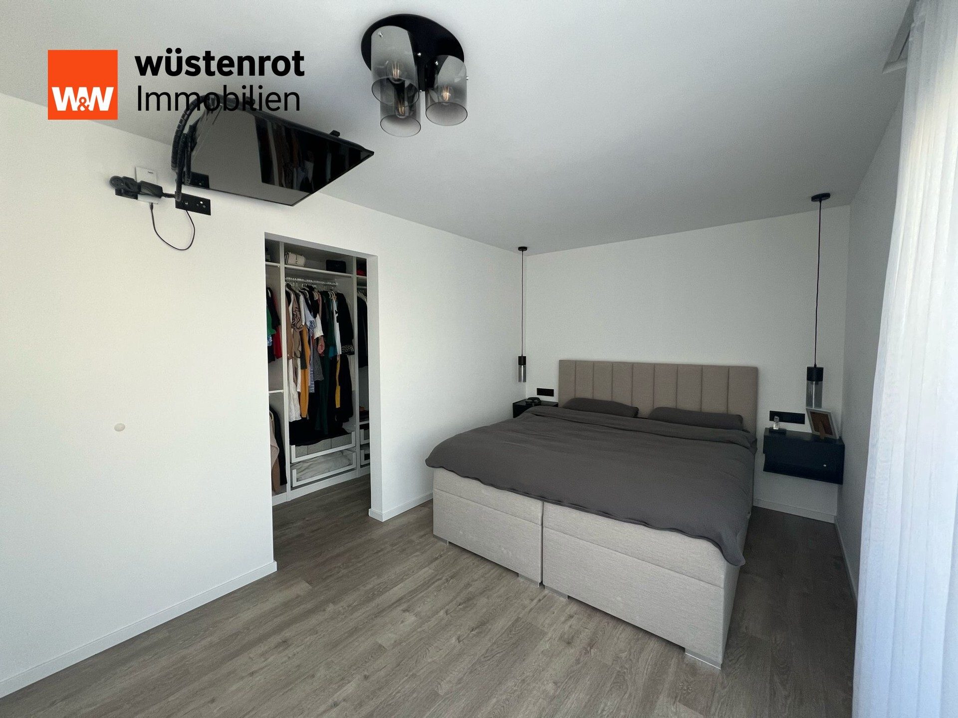 Immobilienangebot - Stuttgart Zuffenhausen / Zuffenhausen - Alle - Moderne, hochwertig ausgestattete Doppelhaushälfte in Zuffenhausen–Ihr neues Zuhause wartet auf Sie!