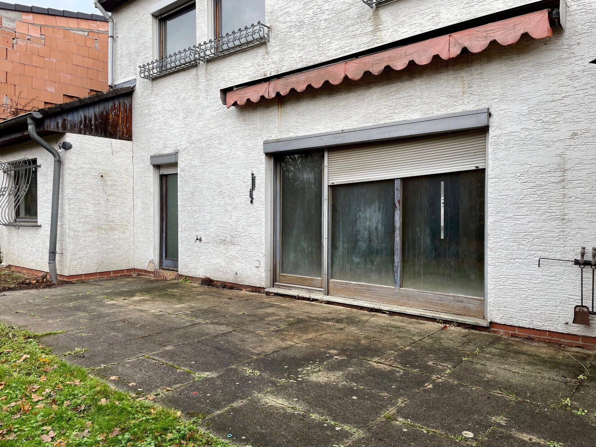 Immobilienangebot - Niddatal / Assenheim - Alle - RESERVIERT! Einfamilienhaus mit großem Gartenparadies – Sanierungsprojekt in bester Lage von Niddatal-Assenheim