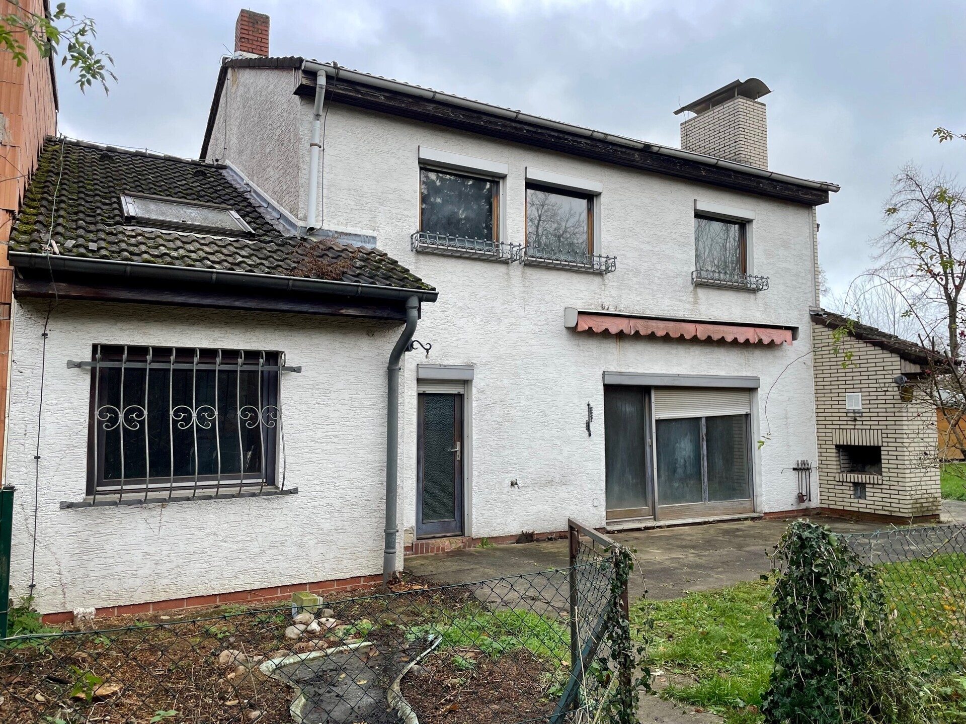 Immobilienangebot - Niddatal / Assenheim - Alle - RESERVIERT! Einfamilienhaus mit großem Gartenparadies – Sanierungsprojekt in bester Lage von Niddatal-Assenheim